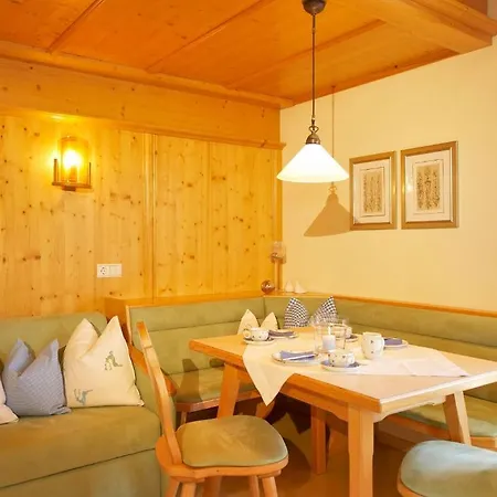 Farm stay Untersussgut Eben