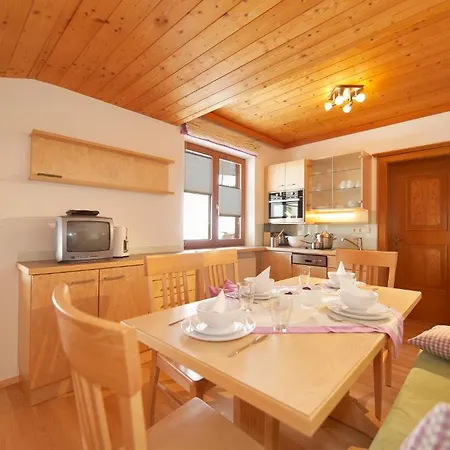 Untersussgut Eben Farm stay